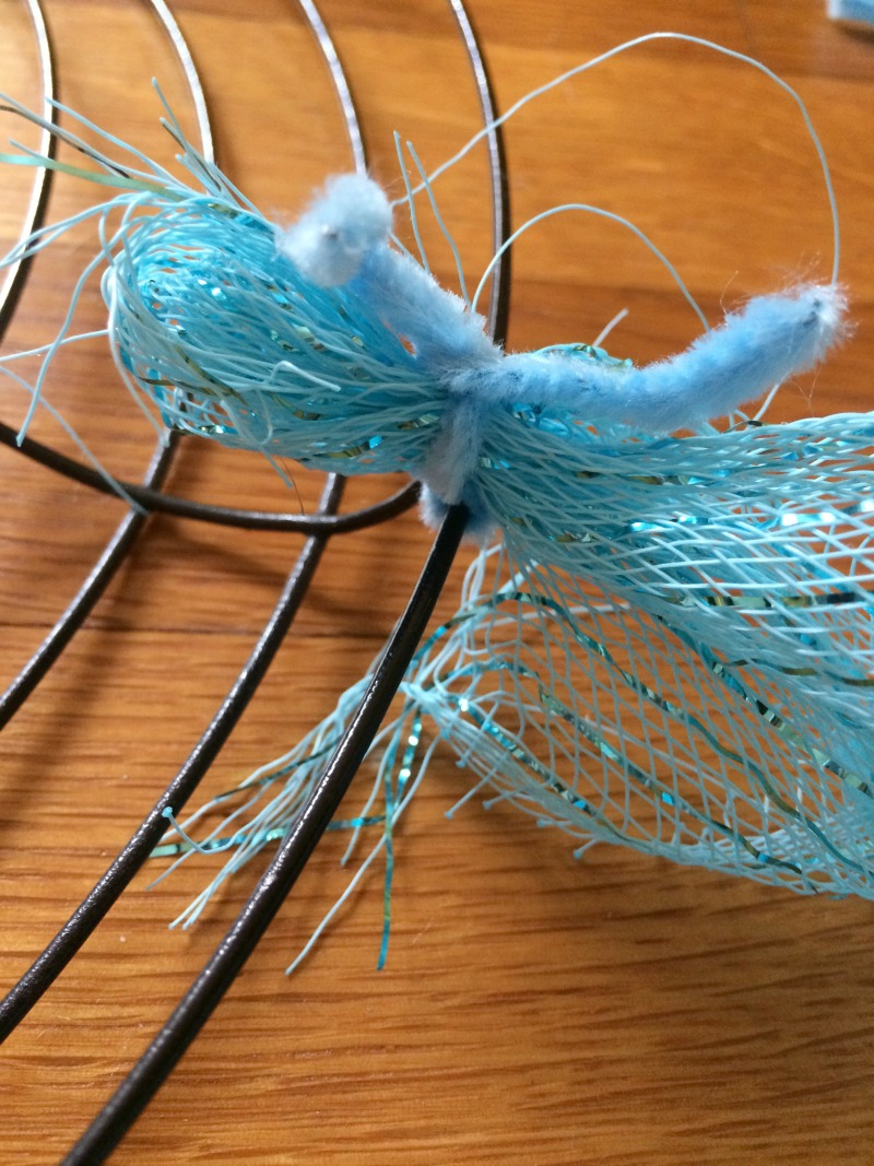 Real Girl's Realm DIY Mesh Spring Wreath