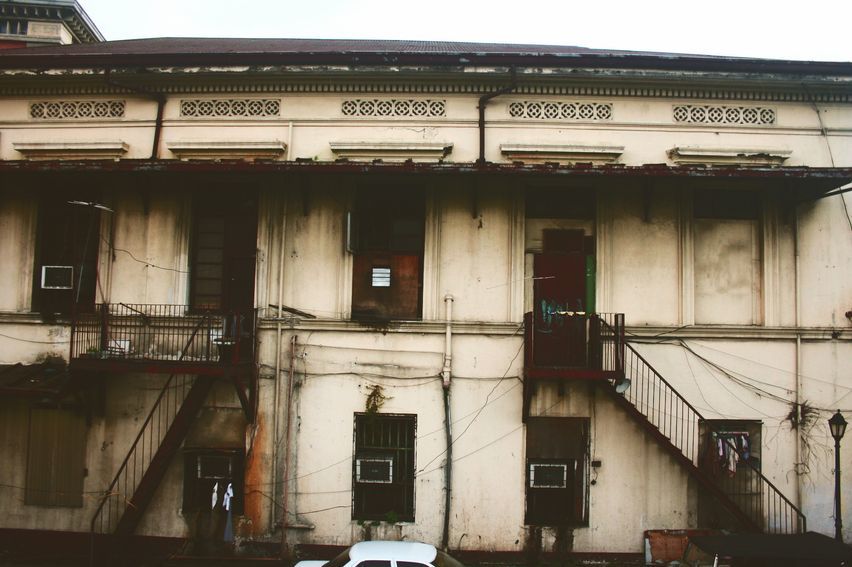 A building in Intramuros