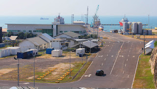 kawasan pelabuhan Lamongan Shorebase-Eastern Logistics