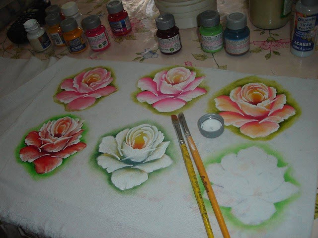 pintura em tecido rosa
