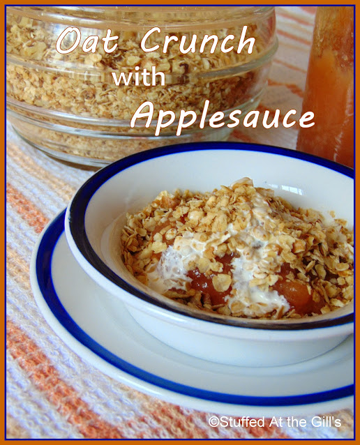 Oat Crunch with Applesauce