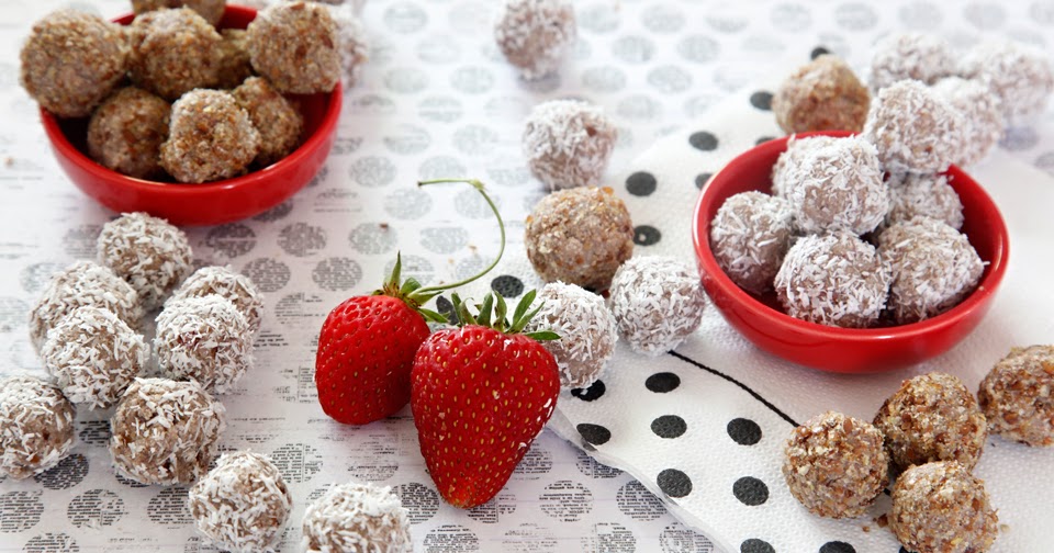 Dalmatian DIY {RECIPE} Strawberry Banana Truffle Dog Treats