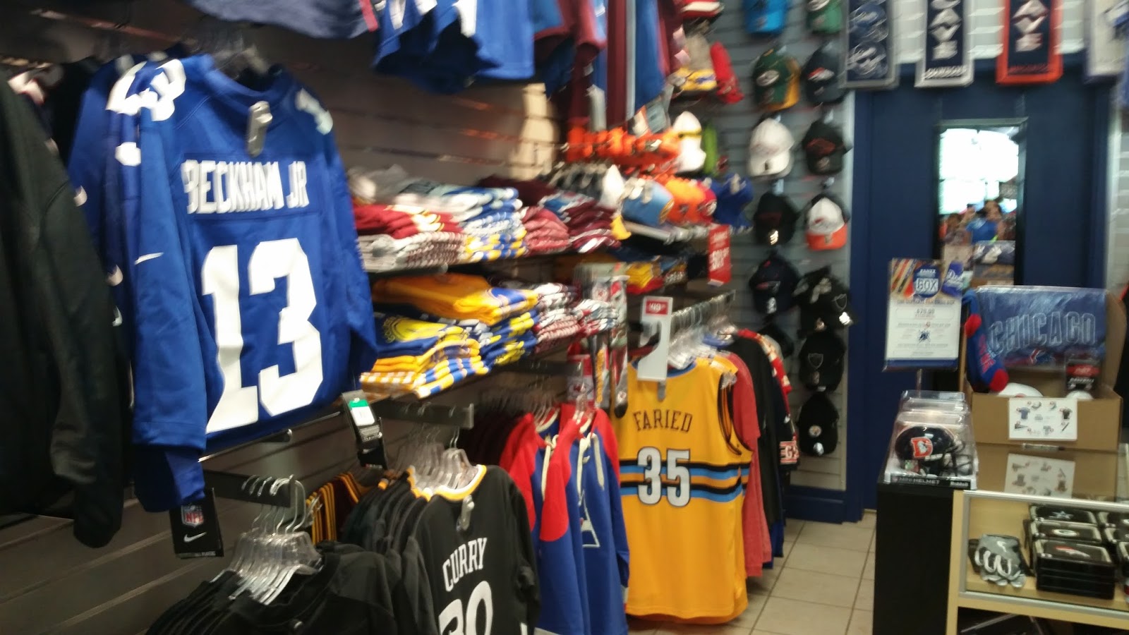 Jade's World Fanzz sports store