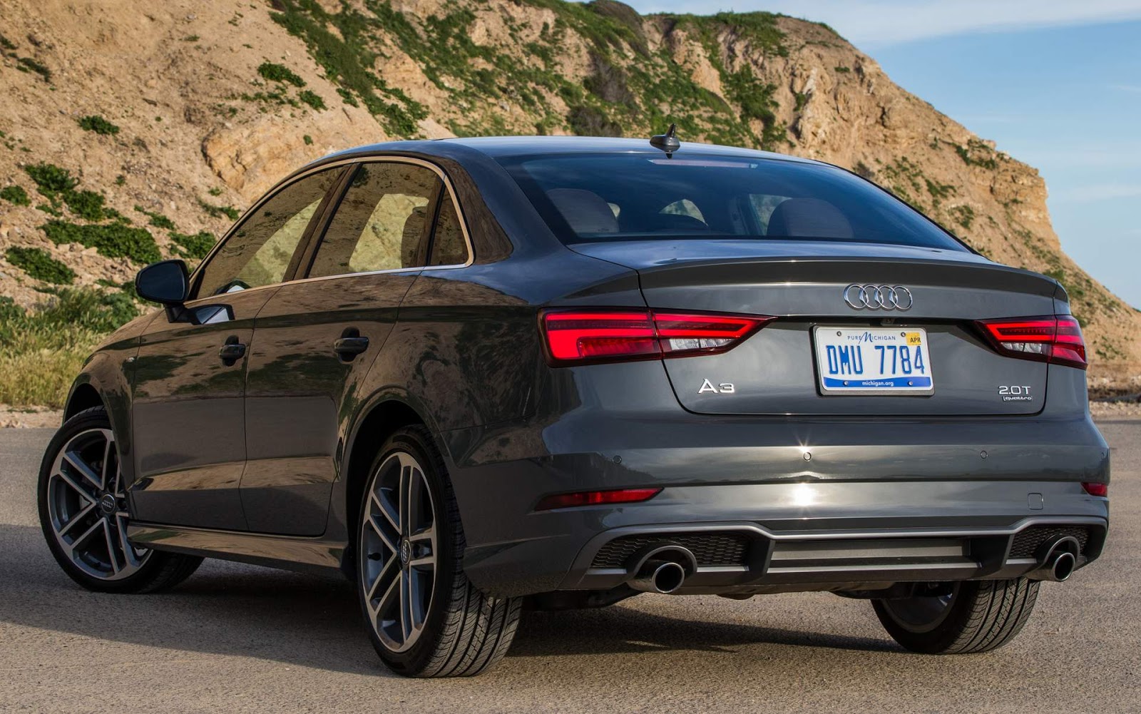 Audi A3 Sedan 2018 eleito melhor compacto de luxo - EUA