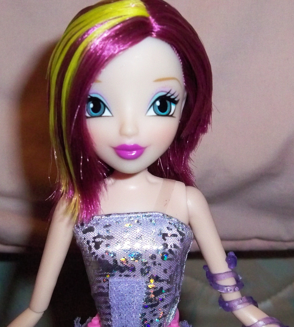 Nuevas fotos de la muñeca Tecna Sirenix de Jakks Pacific!! - Winx Club All