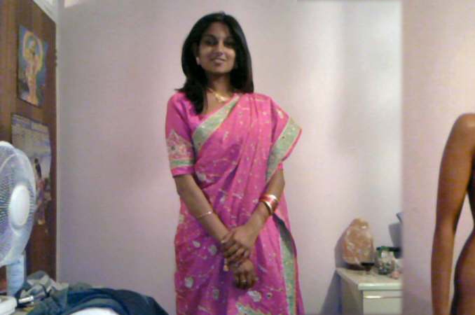 Dressed Undressed Housewives - Clothed Unclothed Wives