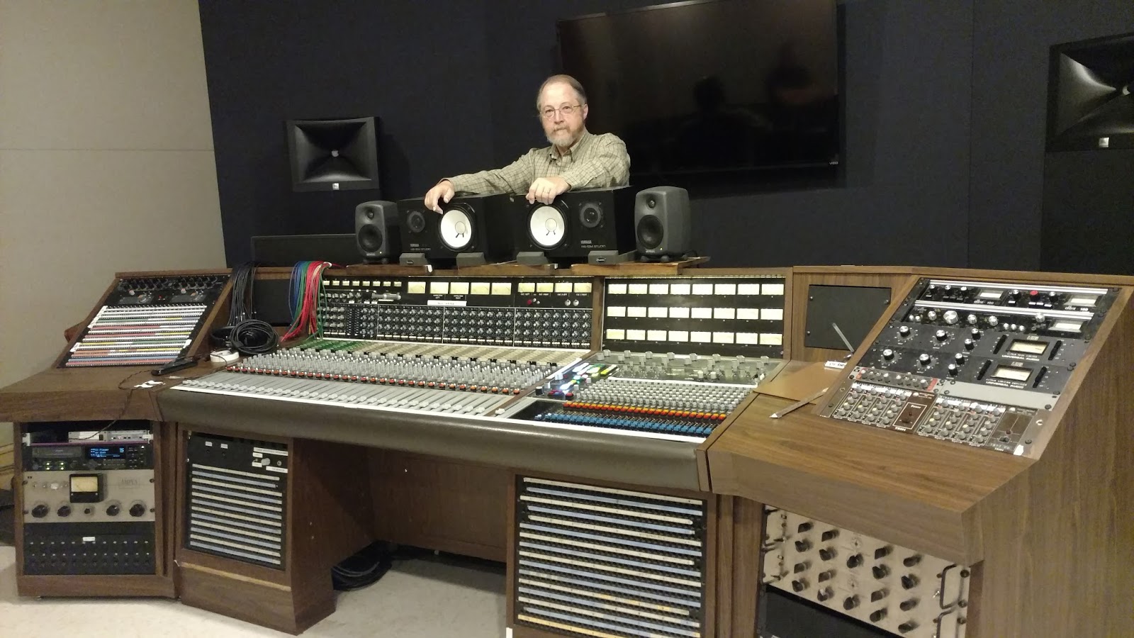 Douglas Jones Music A Visit to Nashville's Decca Studio and Columbia