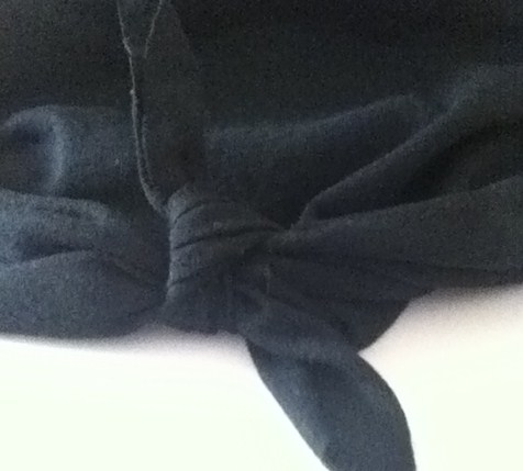 how to wear a front tie shirt