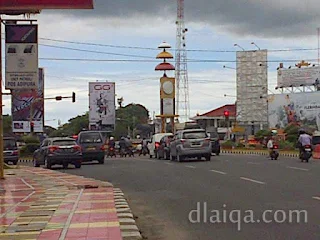 Bundaran Tugu Adipura