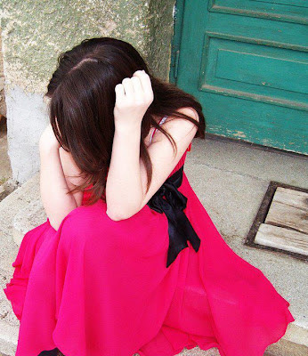 Pyar ke ujale mein gum ka andhera aata kyu hai,