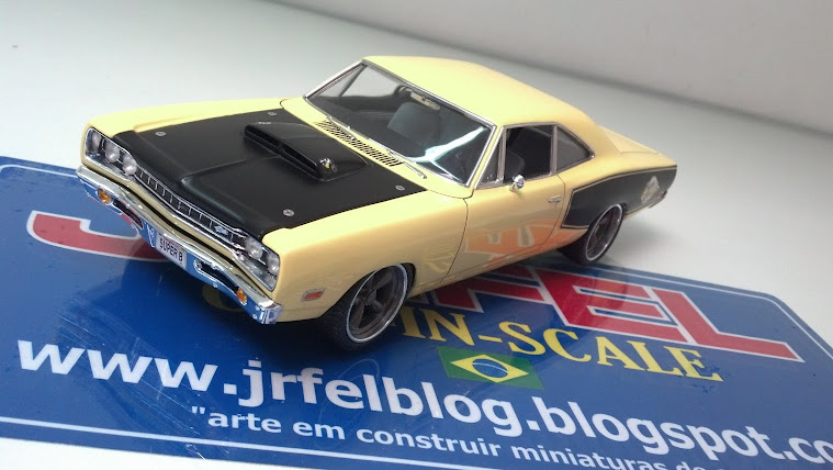 Dodge Super Bee '69 - Revell - 1/24