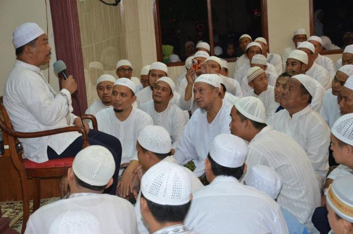 Bayan KH Uzairon Thoifur Abdullah Blog SURYA d'Website