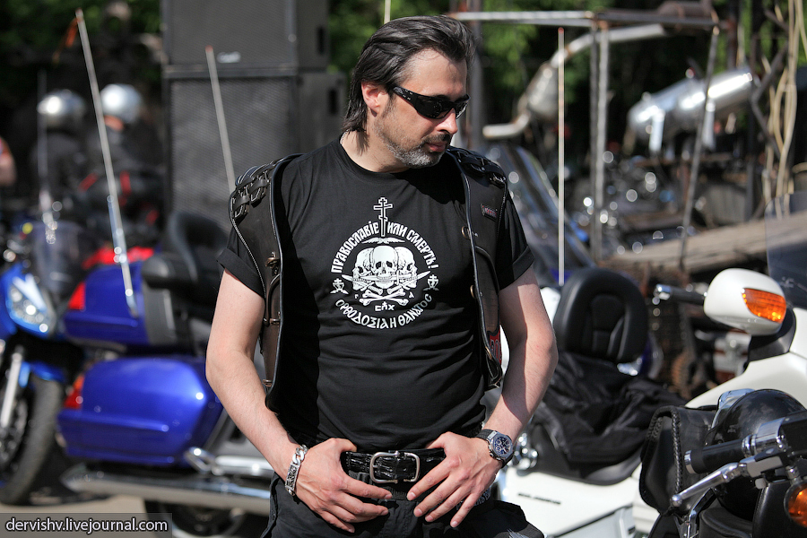 Ночные волки в москве Ночные волки в москве