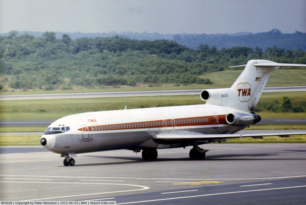 the-general-knowledge-of-commercial-aircraft-boeing-727