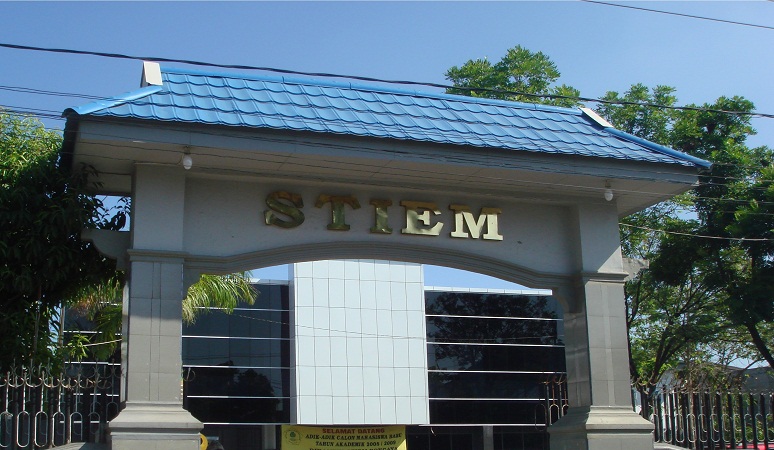STIEM Bongaya.