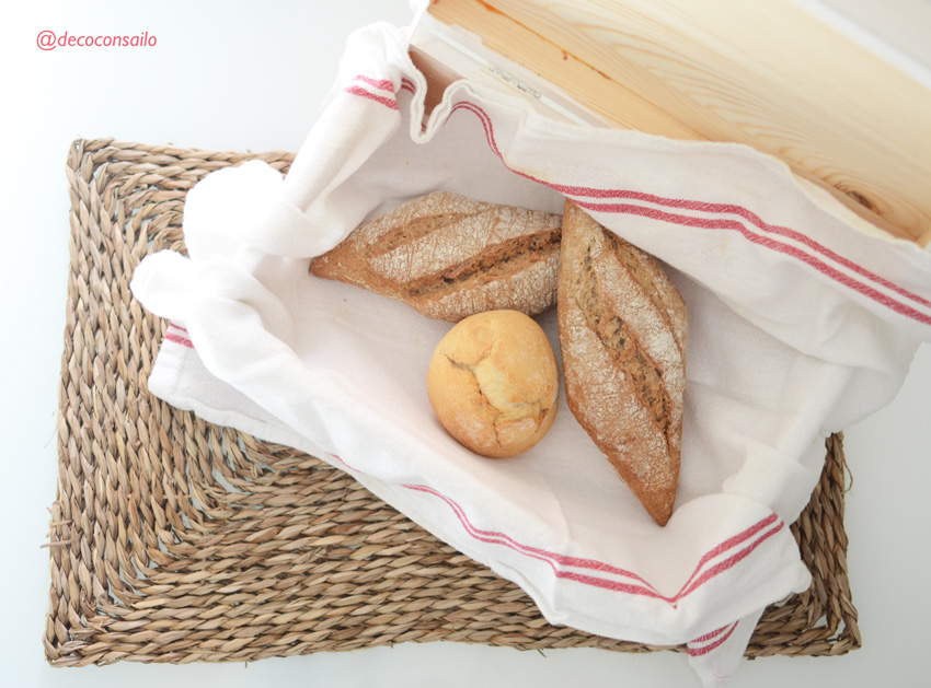 caja para el pan cocina
