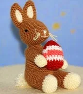 http://www.ravelry.com/patterns/library/osterhase