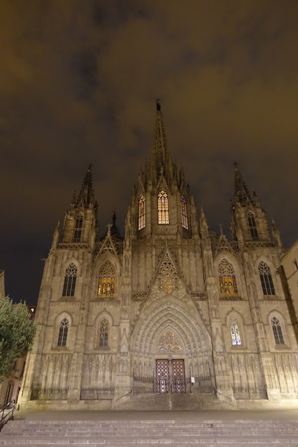 サンタ・クレウ・イ・サンタ・エウラリア大聖堂（La Catedral de la Santa Creu i Santa Eulàlia）=バルセロナ大聖堂