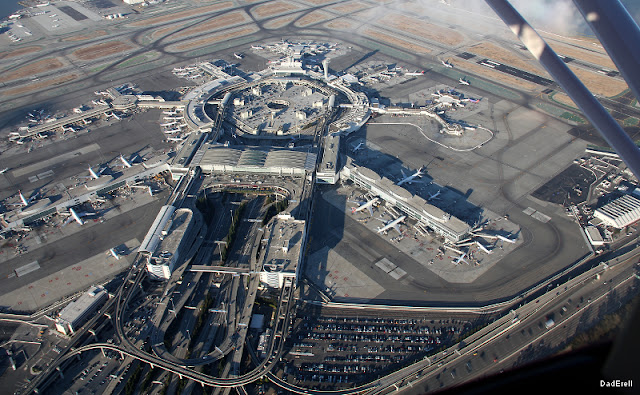 San Francisco International Airport vu d'avion
