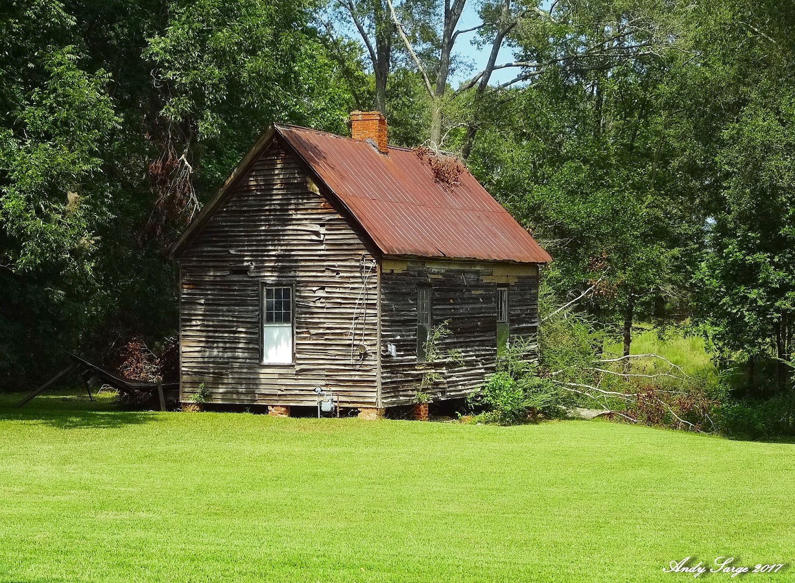 Old House in Newborn