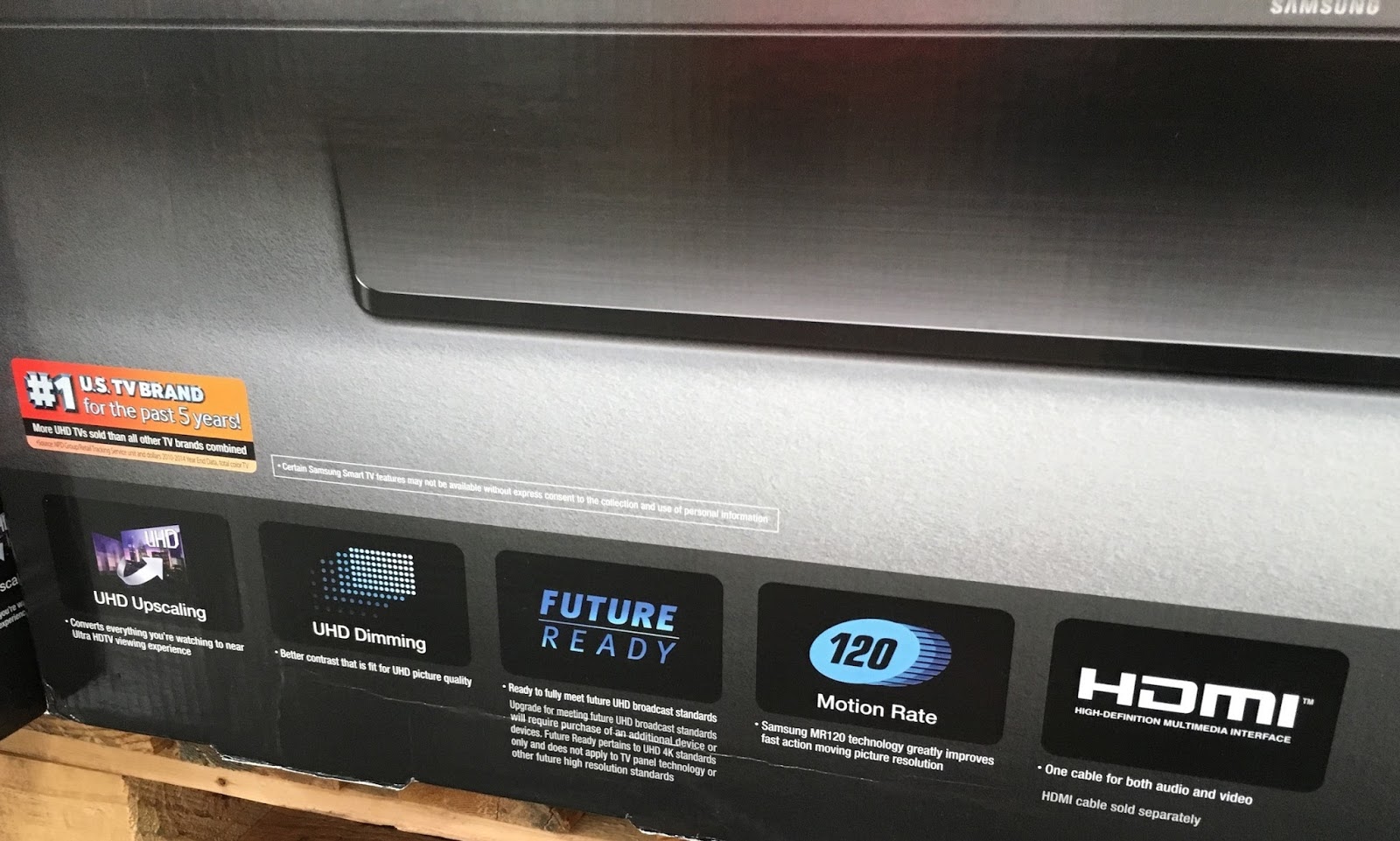 Samsung UN40JU640D 40" 4K UHD LED LCD TV Costco Weekender