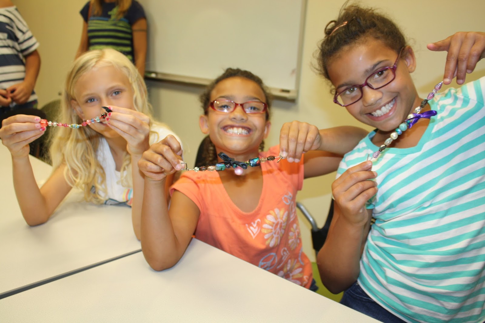 Earth Star Designs Kids Jewelry Making Class at the Brentwood Public Library