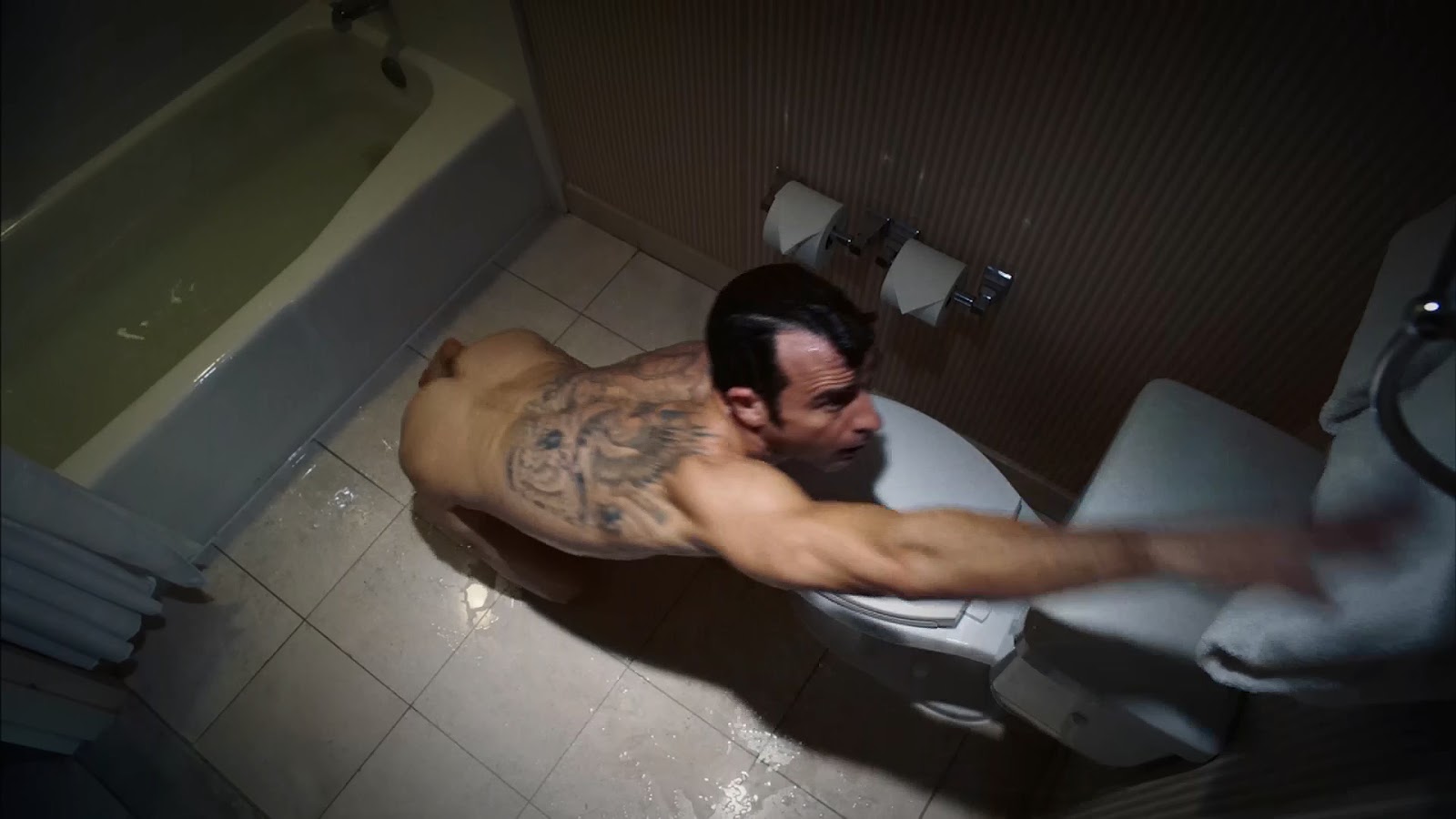 RLExposedExtra: Justin Theroux - The Leftovers (S02E08 - International Assa...