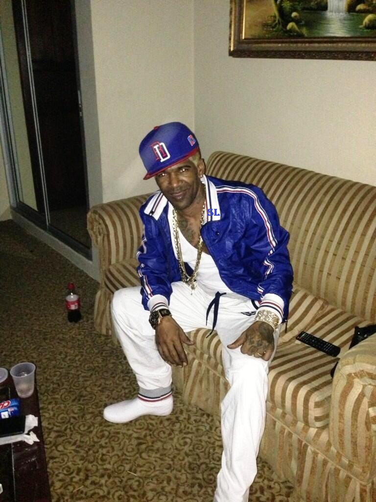 Domican Rapper Omega Noticias De Minutos: Los Cantantes Dominicanos Dicen: El Pobre Omega ...