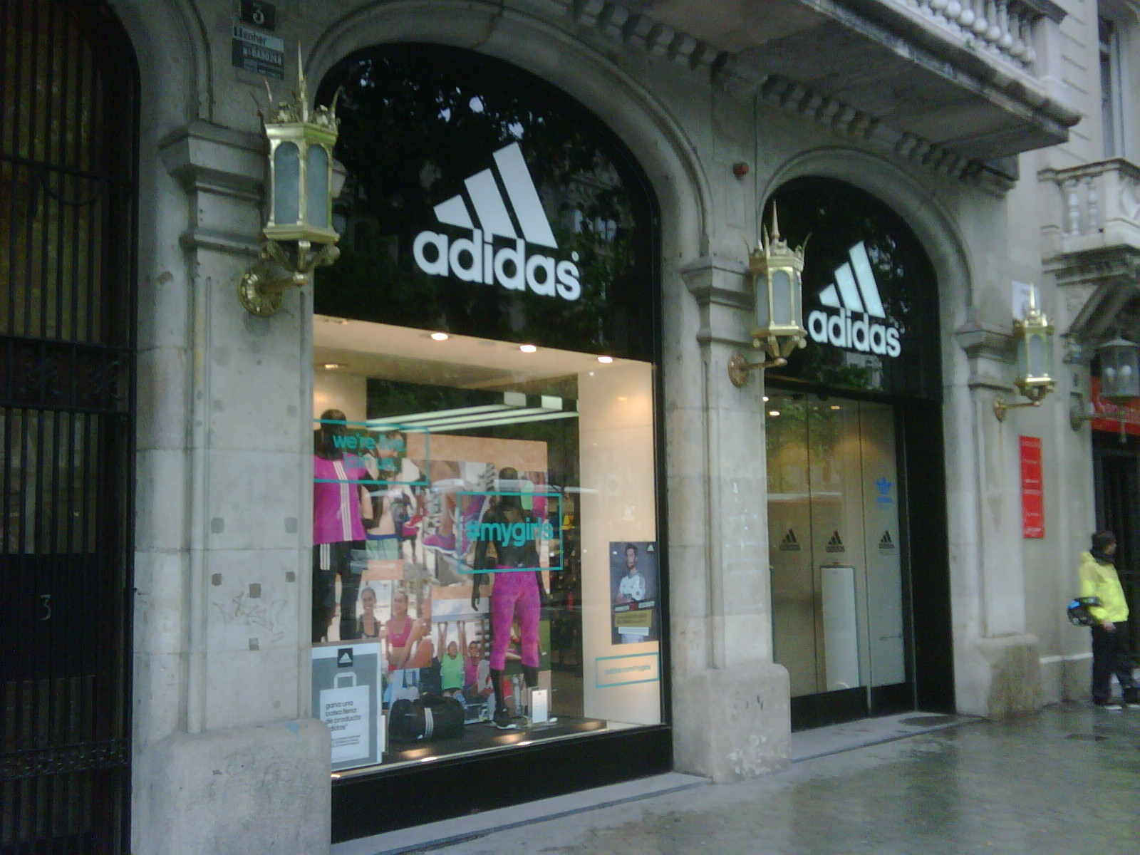 Tienda Adidas Buy Now, Sales, www.busformentera.com