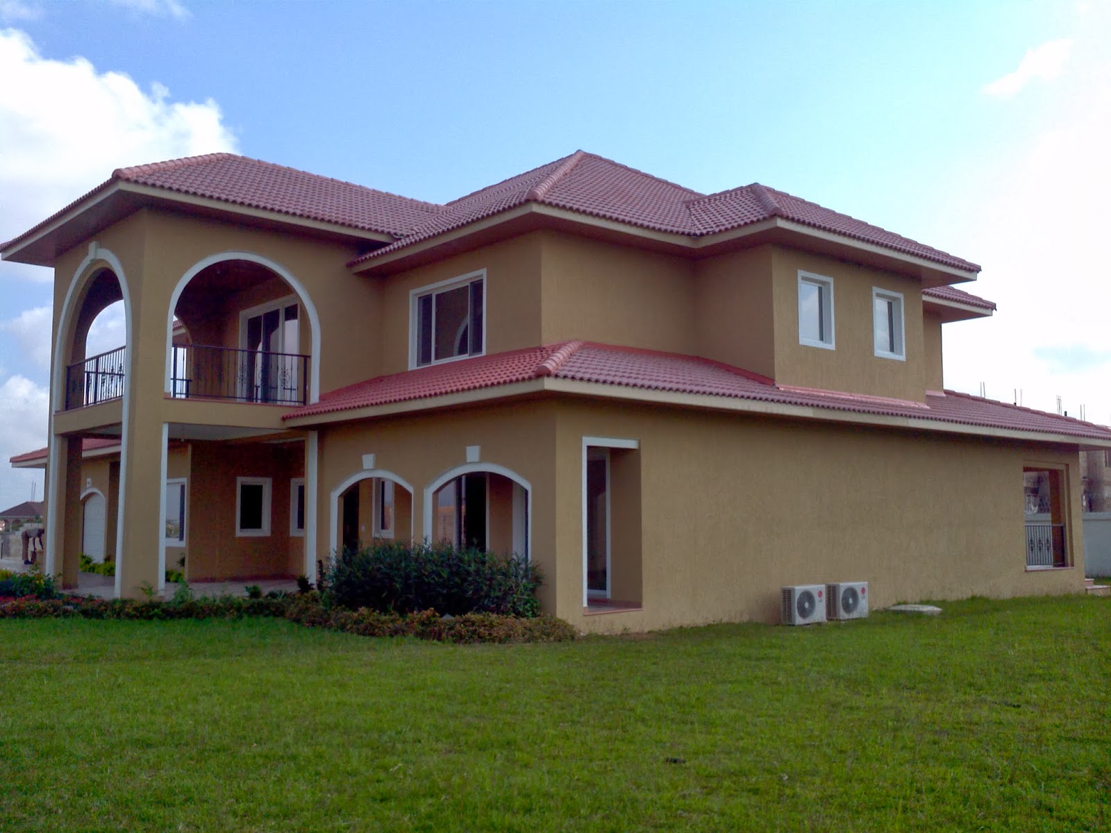 REAL ESTATE AGENTS IN GHANA , LATEST NEWS, PRICES , INFORMATION