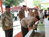 Menag Resmikan 29 Balai Nikah dan Manasik Haji di Jateng dan DIY Menag Resmikan 29 Balai Nikah dan Manasik Haji di Jateng dan DIY