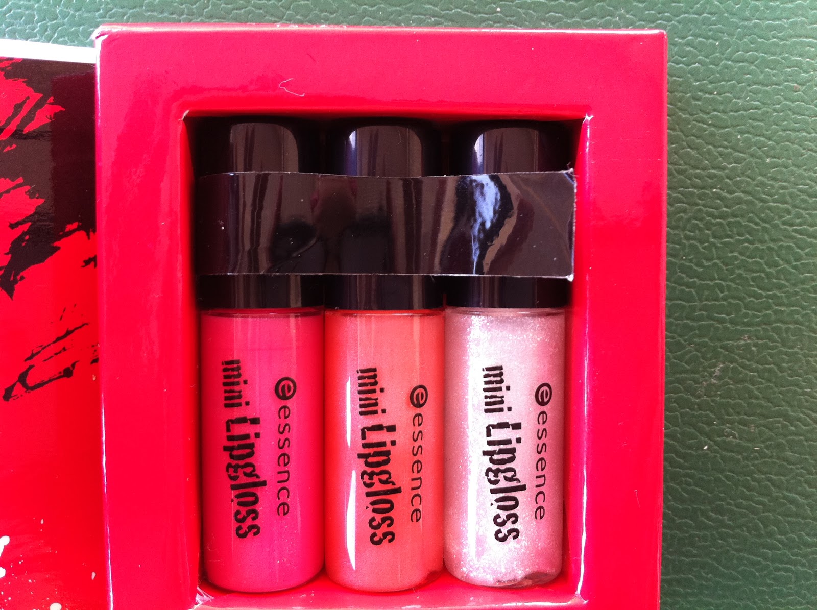 FairyAna Essence mini lip gloss set Devil's love and kisses