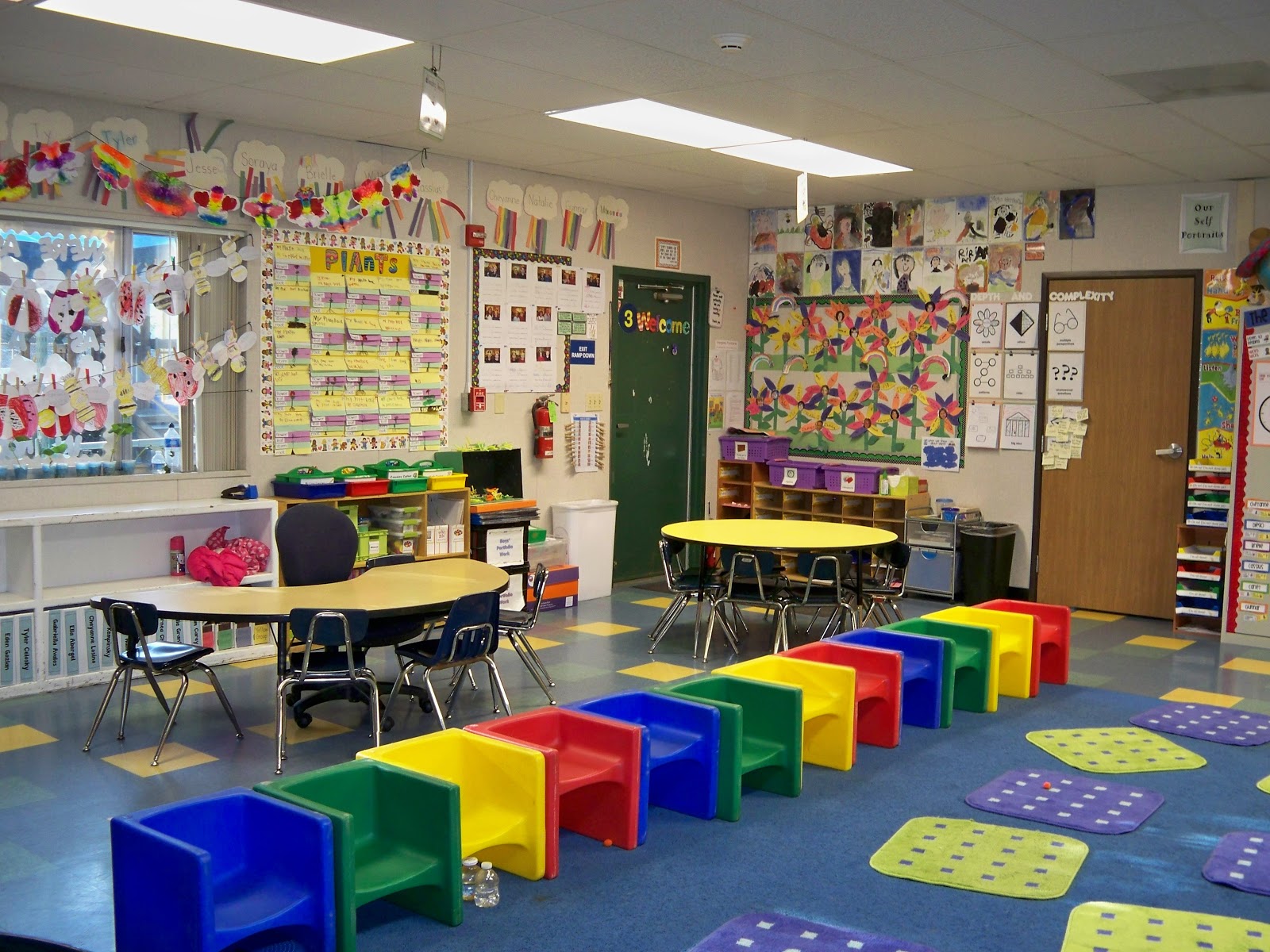 Kindergarten Schmindergarten: Classroom Pictures