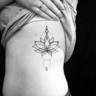 tato bunga teratai lotus