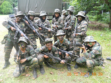 Kami dengan M16 kami la!!!