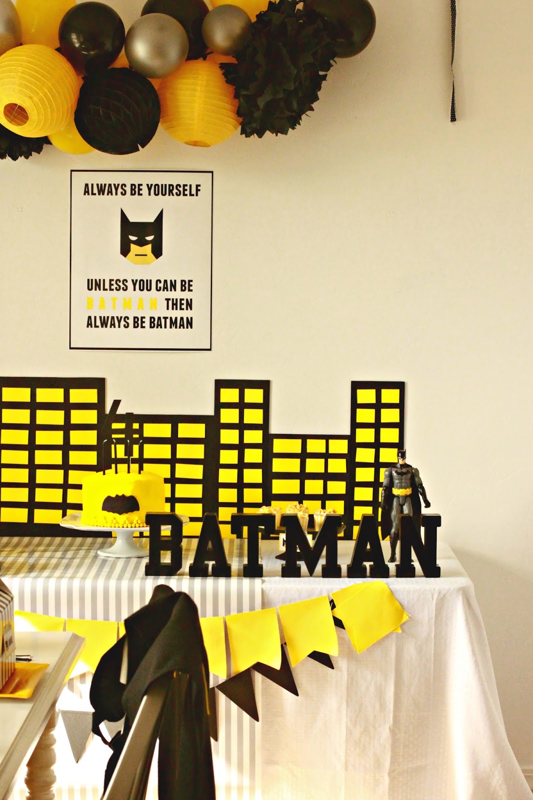 A Batman Birthday Party for kids and my Batman Party Favors