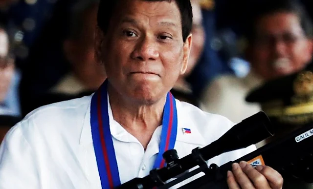 Rodrigo Duterte, prersidente de Filipinas, también señaló que la Iglesia Católica es la institución "más hipócrita del mundo"