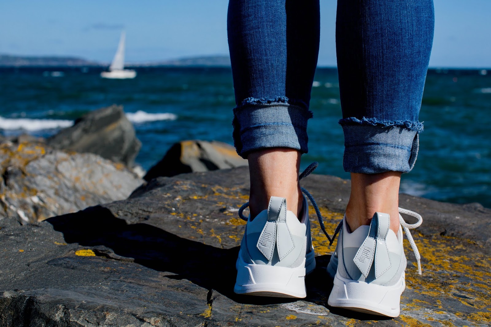 fitflop white trainers