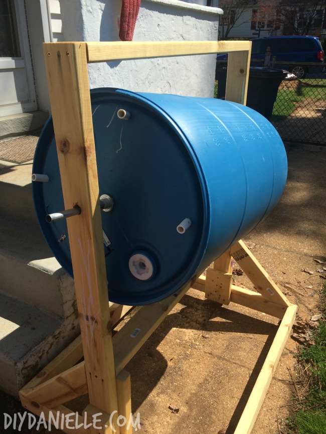 Composting with a Tumbling Compost Bin {Part III of the DIY Danielle
