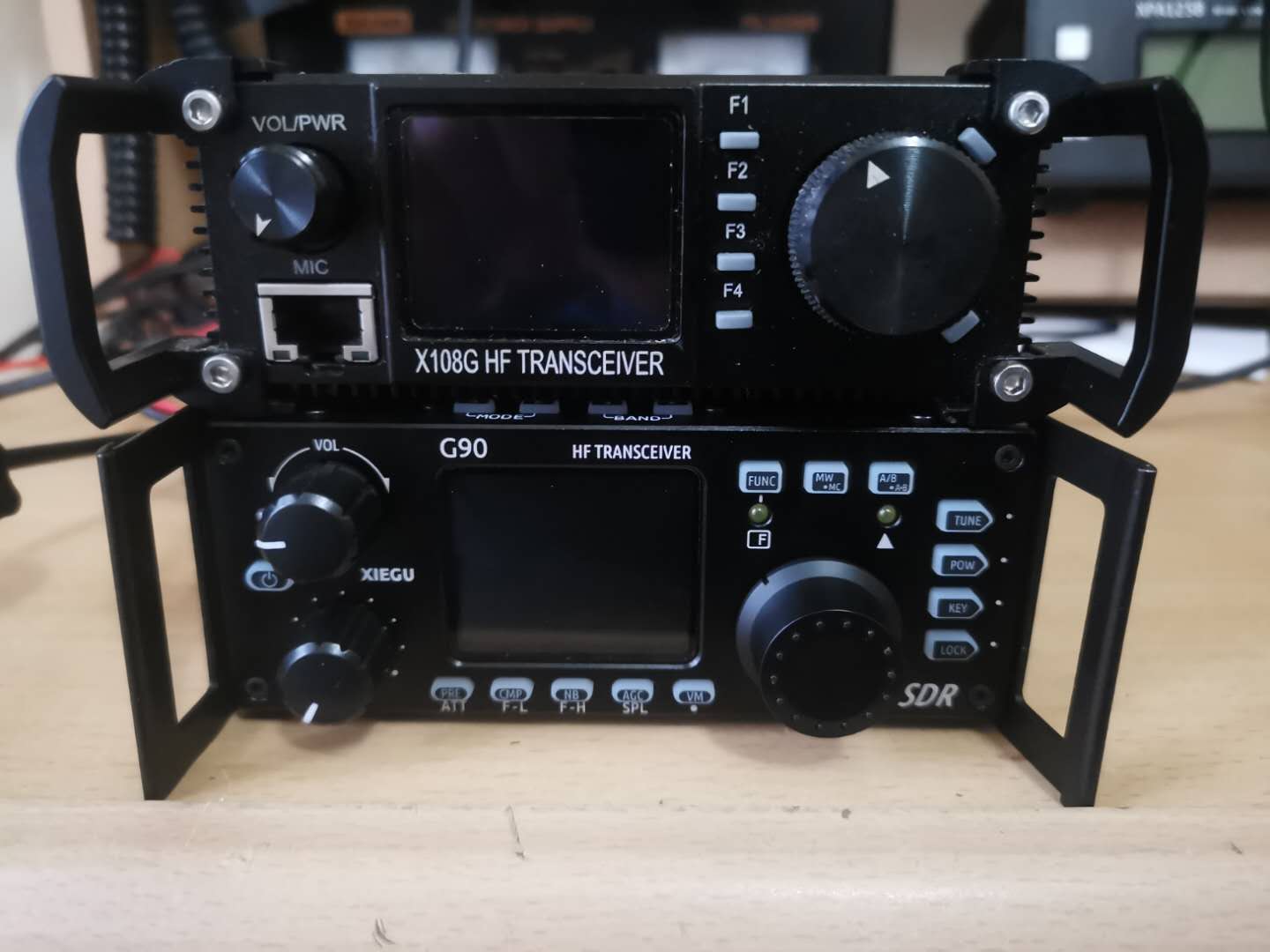VE3FAL-Fred Radio Fun: Xiegu G90 20w all mode transceiver