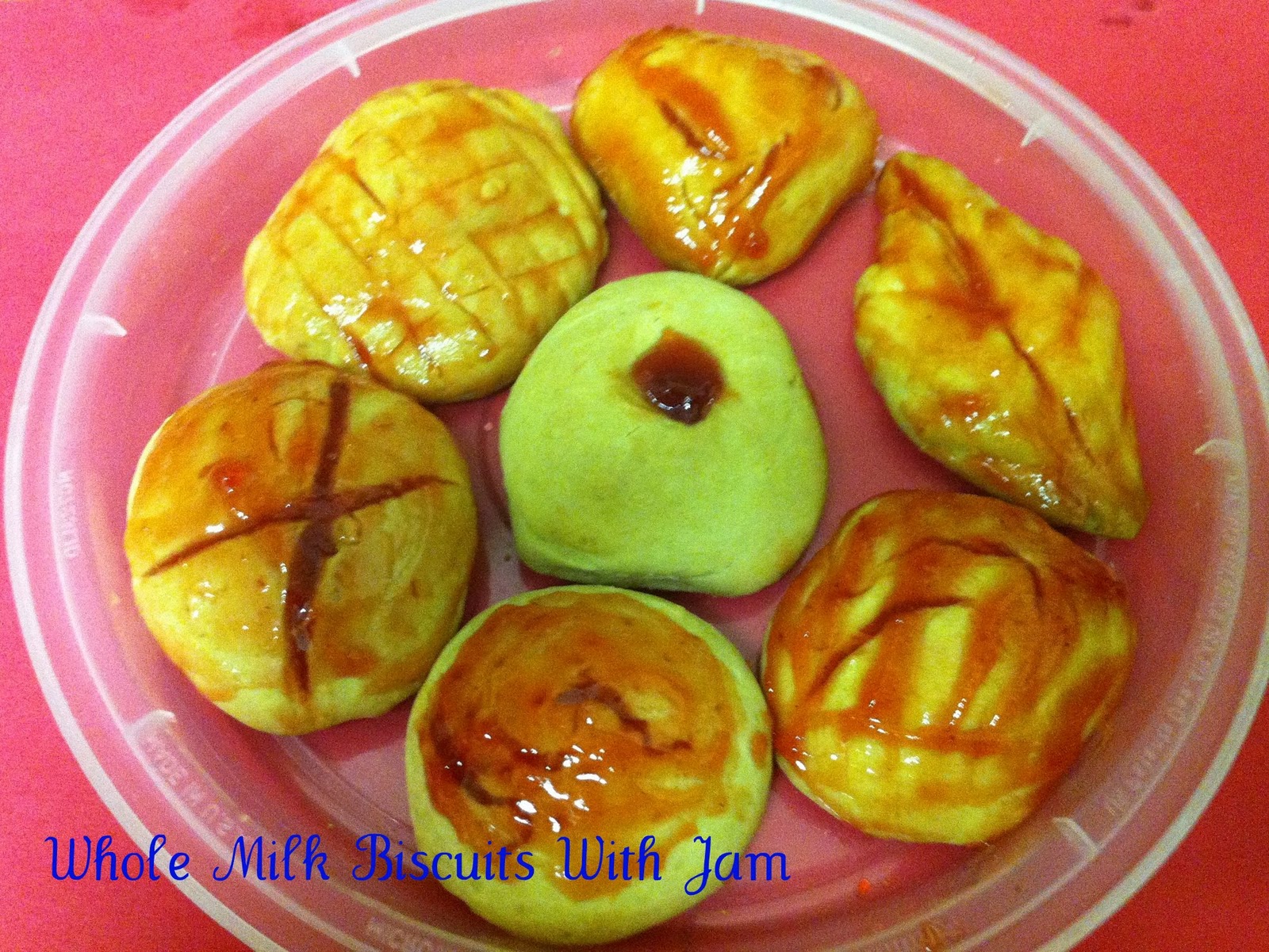 Foodies Nest WHOLE MILK BISCUITS/BREAD WITH KISSAN JAM