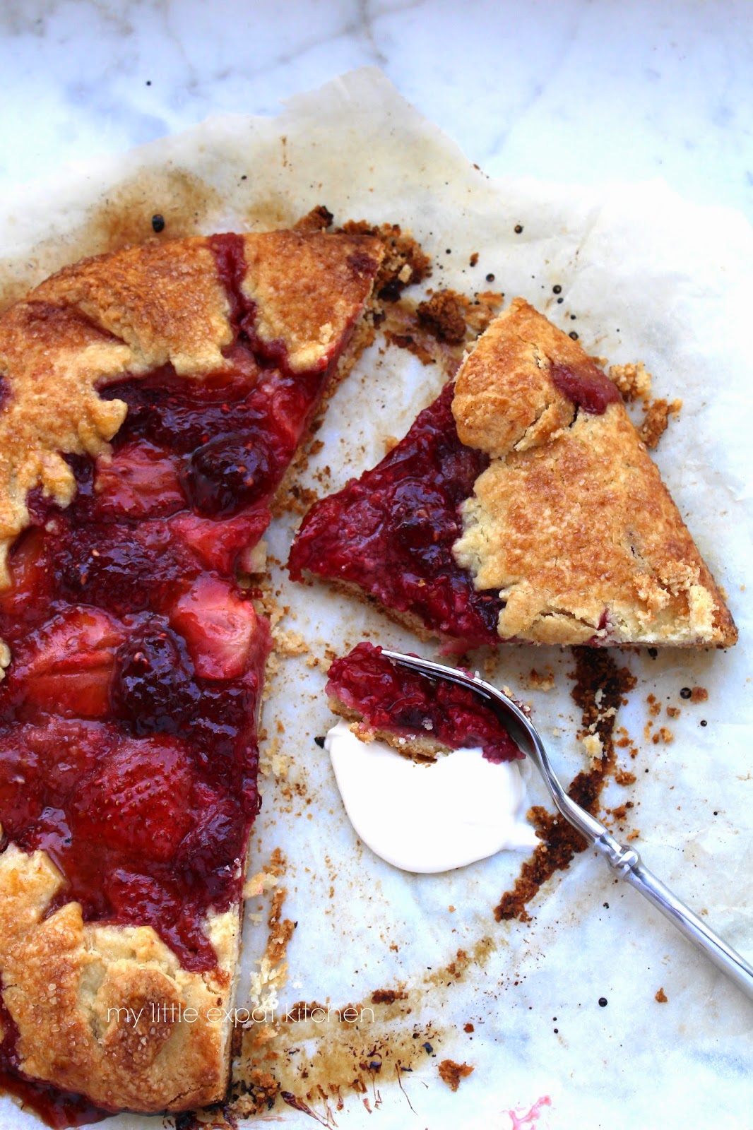 My Little Expat Kitchen Strawberry and raspberry galette