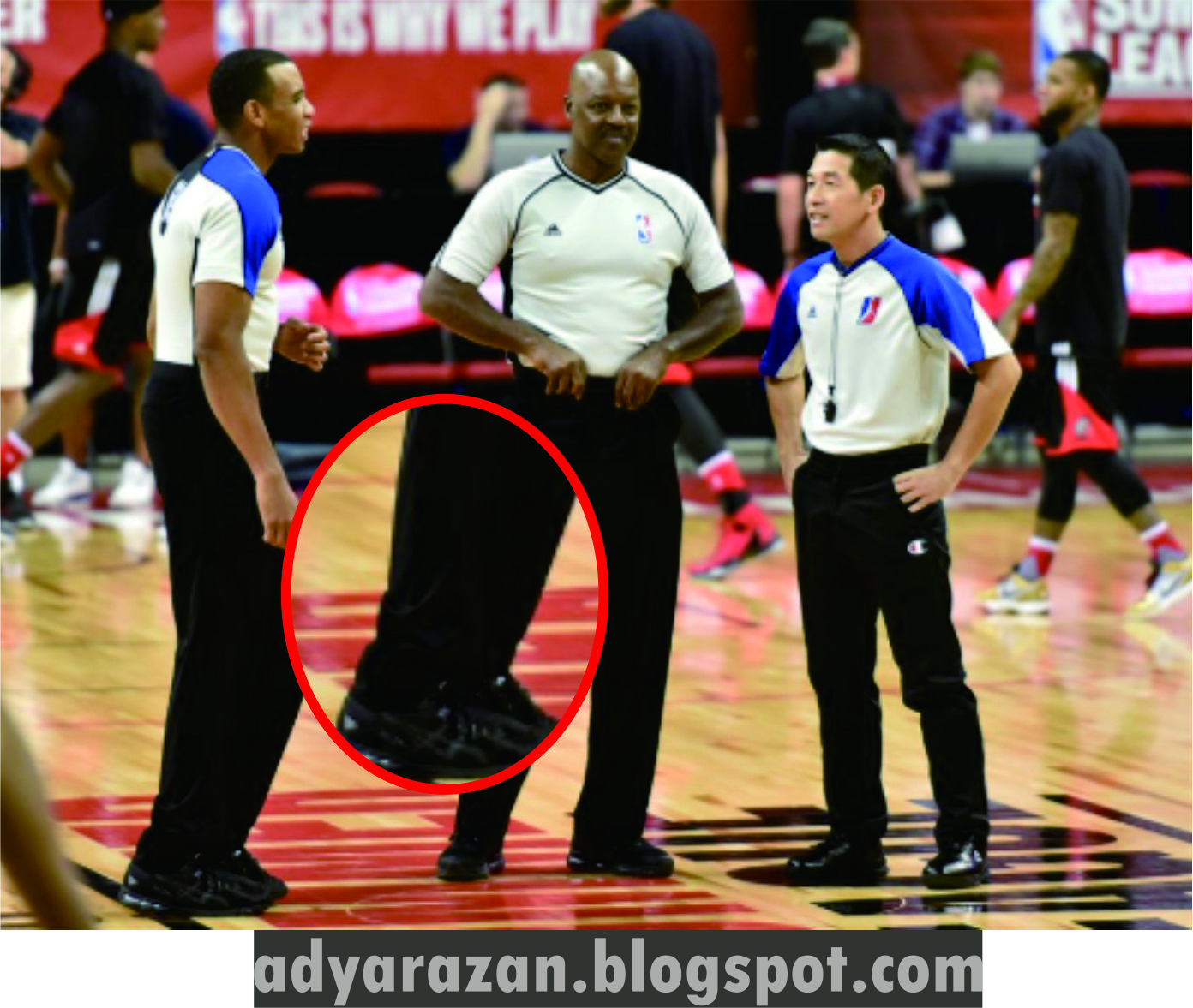 Ini Dia Syarat serta Klasifikasi, Perlengkapan dan Tugas Wasit Bola