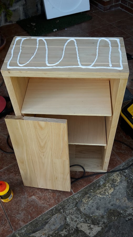 Armario de baño efecto vidriera | Bricolaje