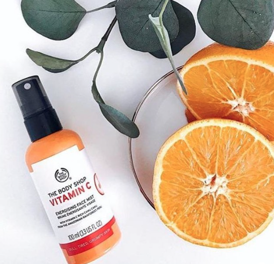 REVIEW Vitamin C Energising Face Mist The Body Shop SDiaries