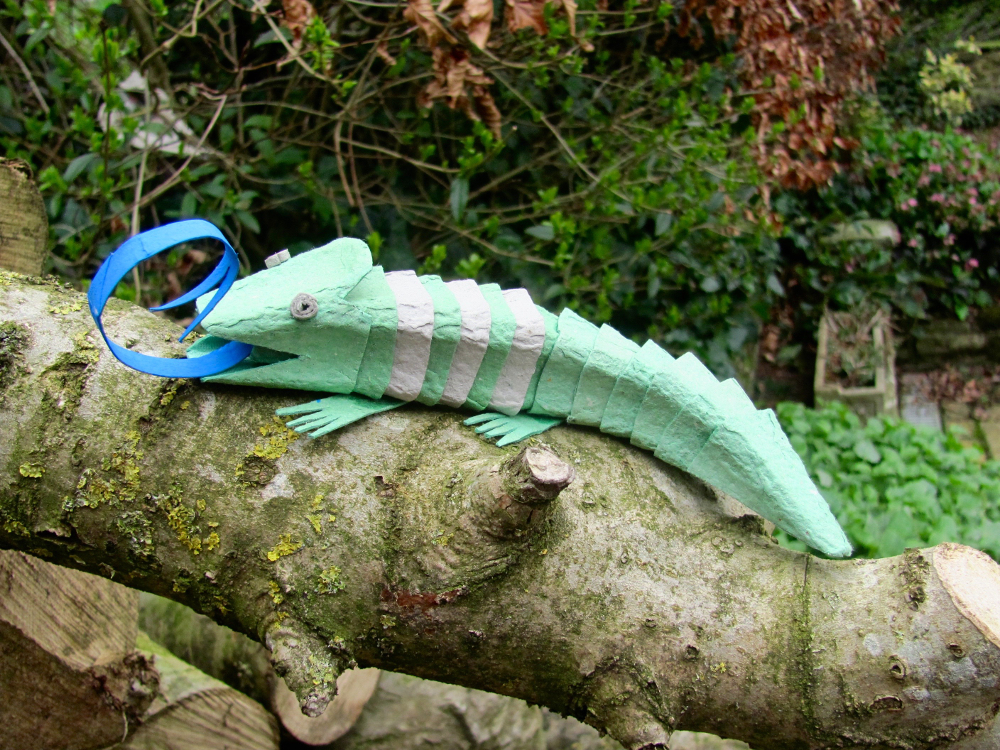 Jumble Tree Egg carton lizard