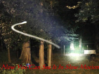 Ghost Orbs Caught On Tape In My Haunted House / Fantamas y Orbs Captados en Video