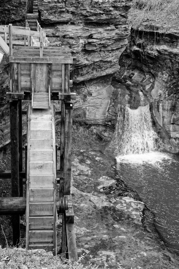 Visual Ohio Rock Mill Park