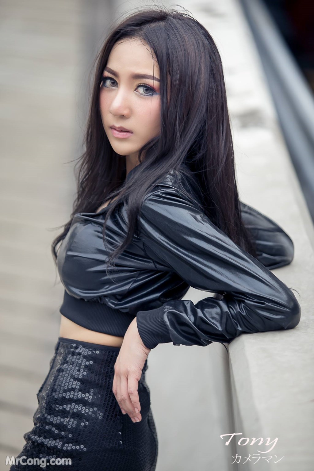 Sexy Kornrachaphat Sugas Jabjai in a bold black outfit (18 photos) photo 1-0