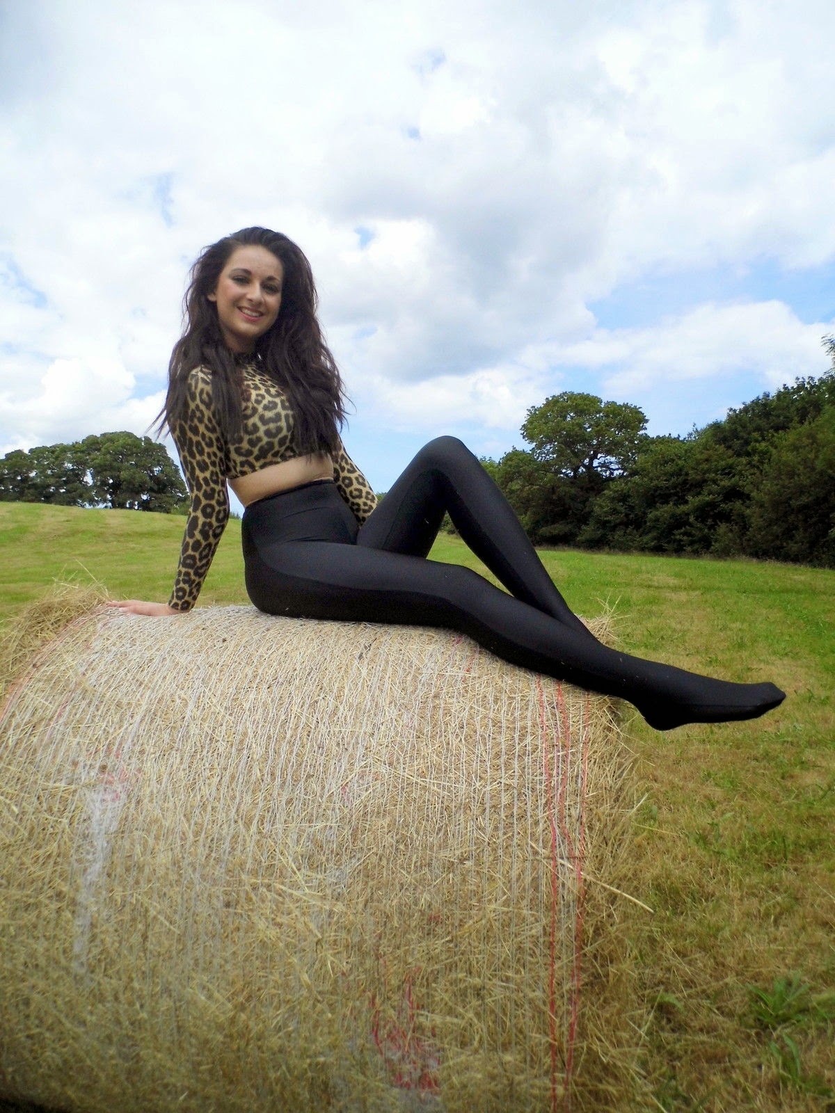 The Spandex Statement Black Spandex Footed Leggings